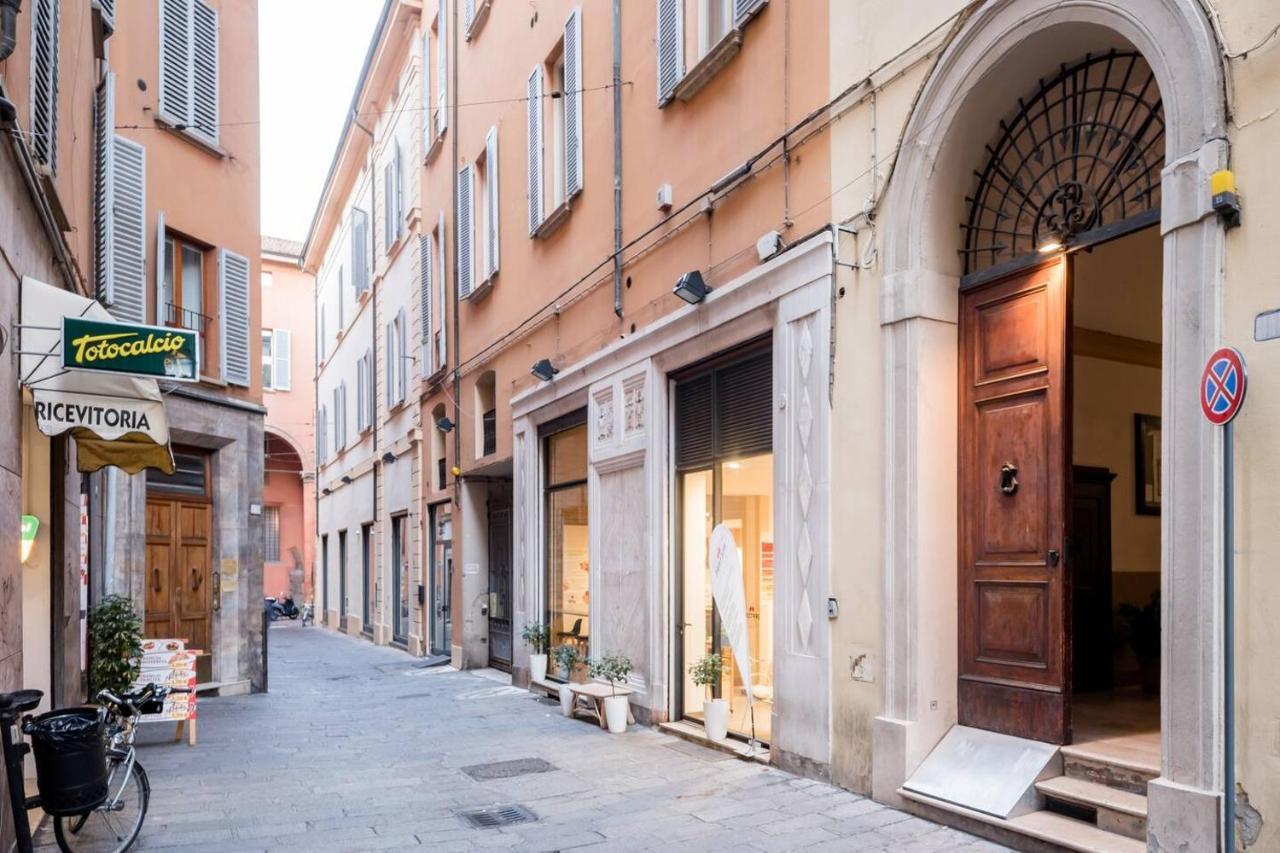 Fossalta Home, In The Heart Of The Historical Center Bologna Exterior photo